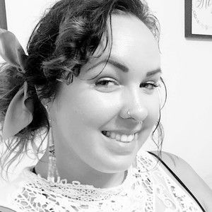 Meet your Posher, Kasie